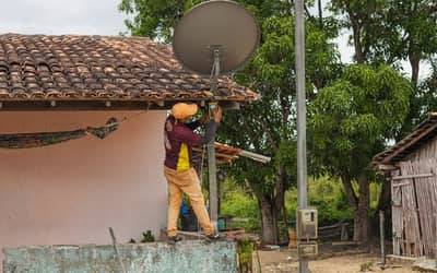 Famílias da Bahia podem agendar a instalação de antenas parabólicas