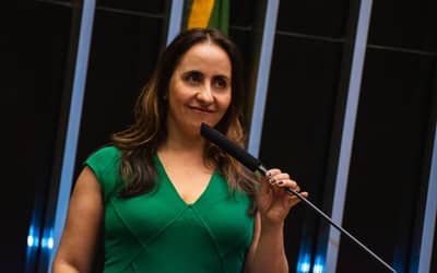 Deputada cobra urgência em PEC do Código de Ética para STF