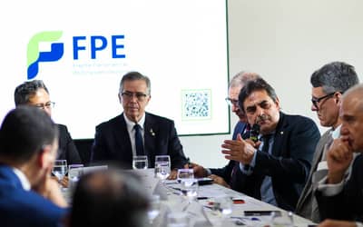 Reforma Tributária: parlamentares e empresários discutem ajustes na regulamentação